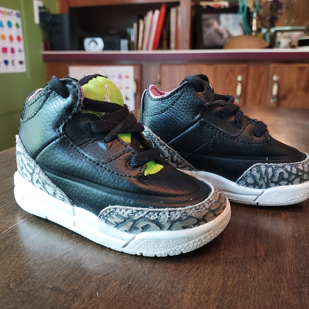 Stylish Black and Green Kids Sneakers